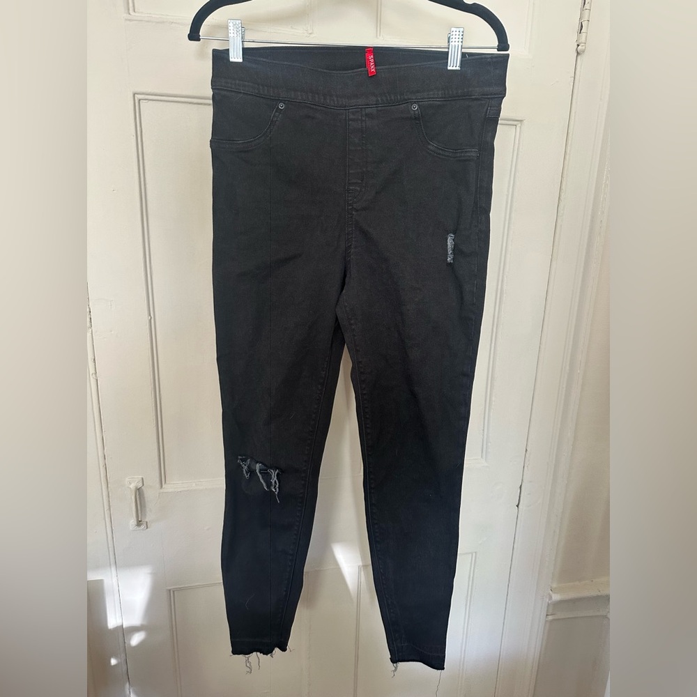 Spanx black Distressed Ankle Skinny Jeans Raw Hem Stretch Denim Large